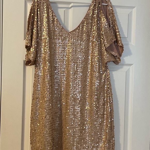 Pearl sequin dress - Picture 1 of 3